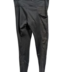 Women's Nike DriFit XS Leggings, black with gray stripes and pockets